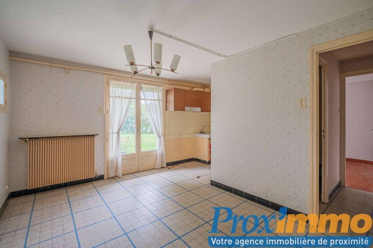 Maison à COUBLEVIE