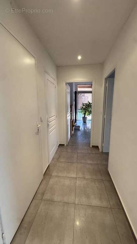 Autre à SAINT-RAPHAEL