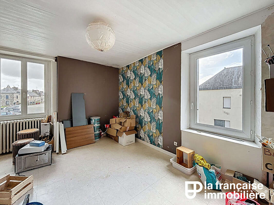 Appartement à SAINT-MEDARD-SUR-ILLE