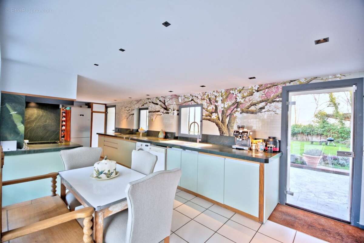 Maison à MONTFORT-L'AMAURY