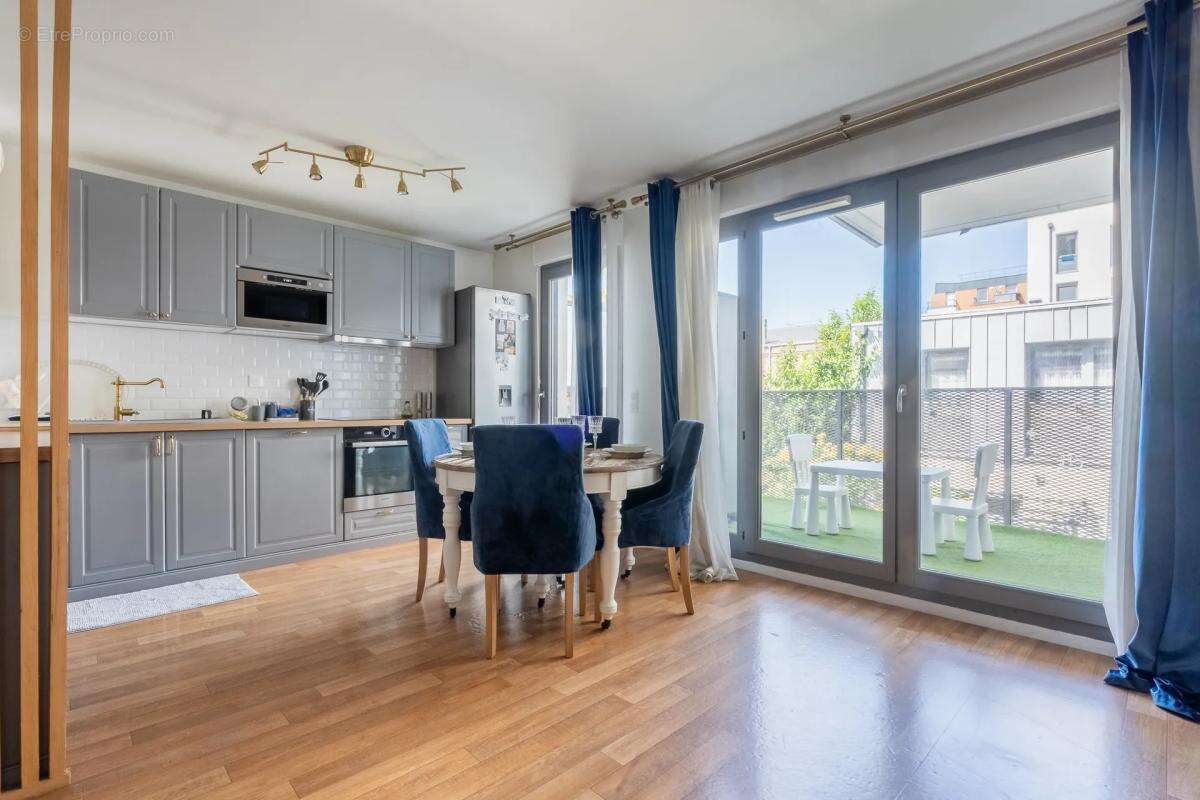 Appartement à SAINT-DENIS