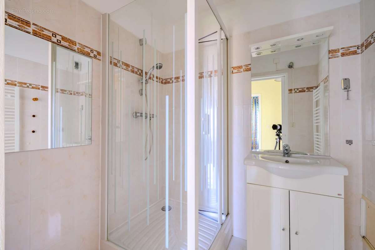 Appartement à BOIS-GUILLAUME