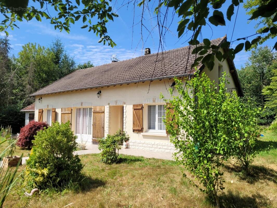 Maison à VALIGNY