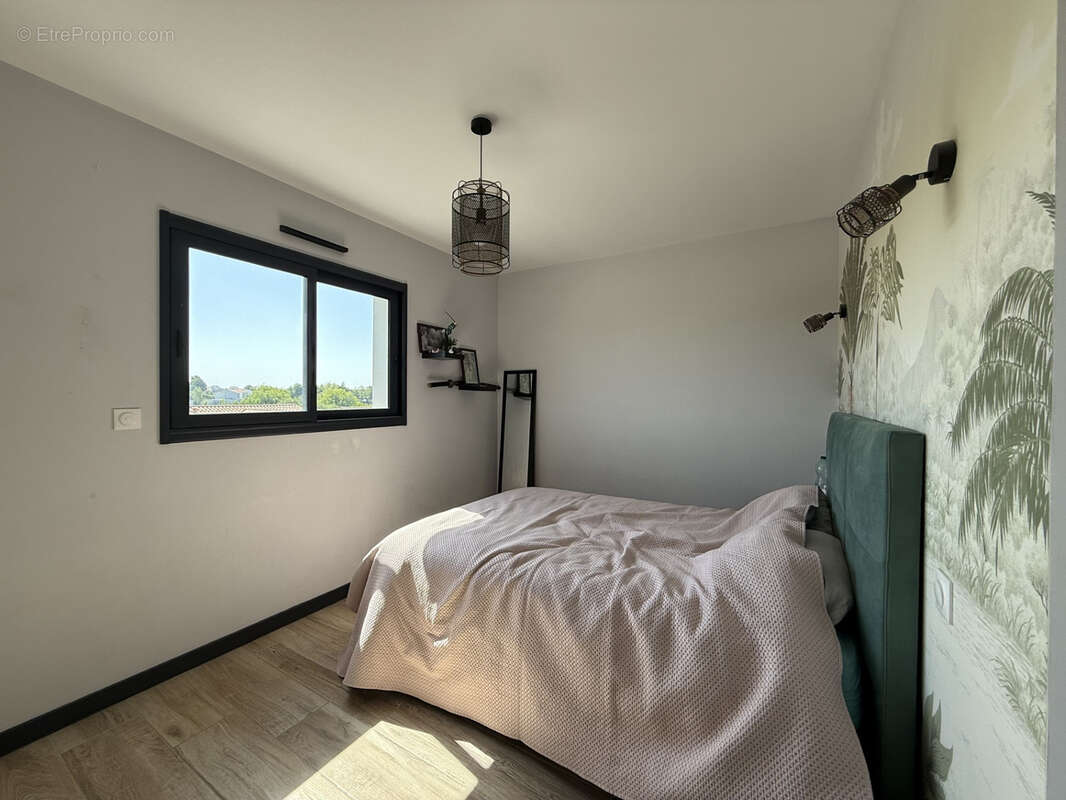 Maison à VAUX-SUR-MER