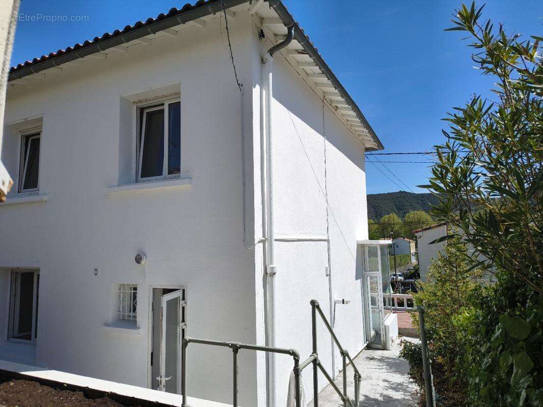 Maison à QUILLAN