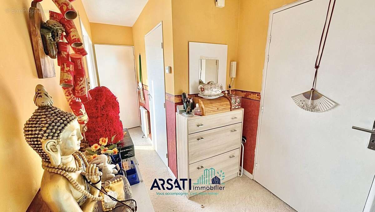 Appartement à CHAVAGNE