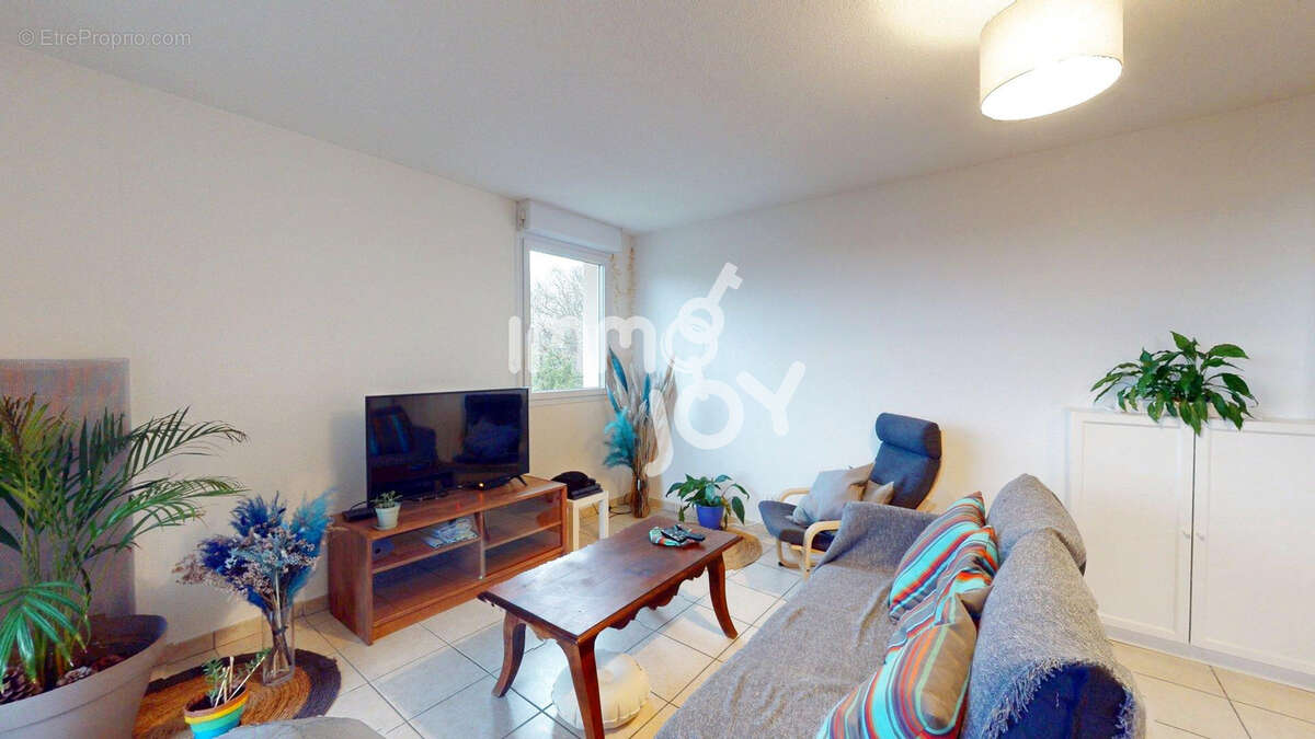 Appartement à FONSORBES
