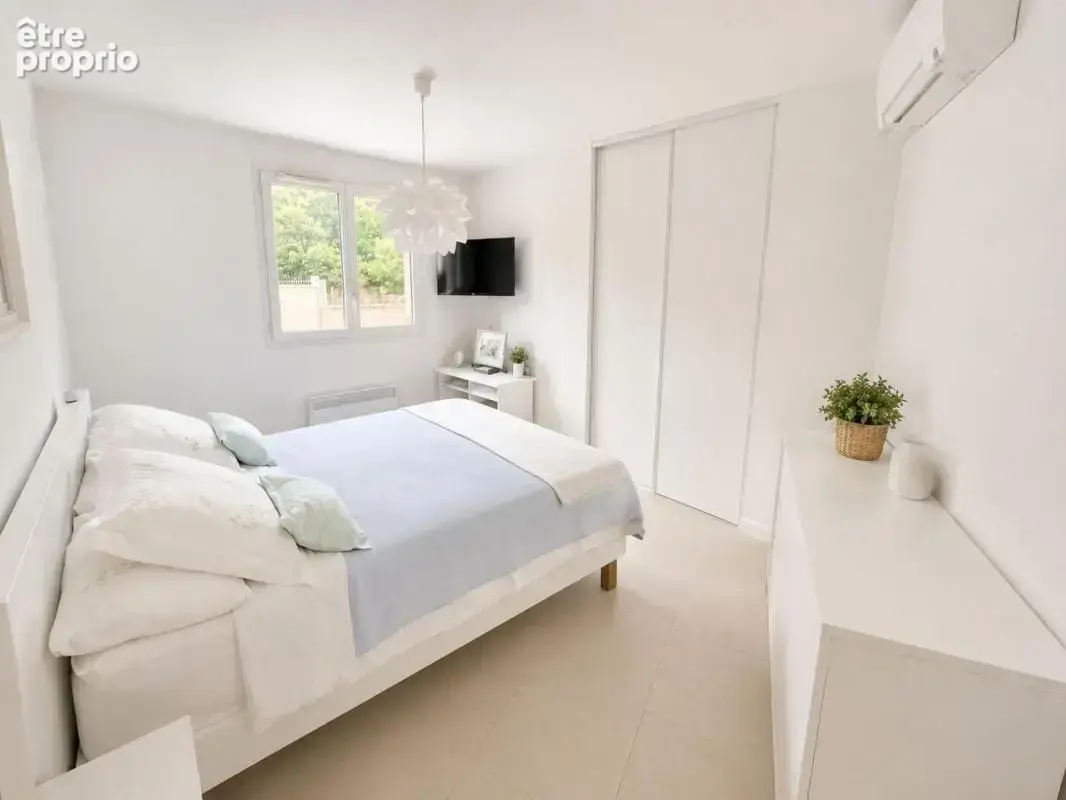 A vendre : t3 de 80m² / terrasse / parking - cogolin - photo 5