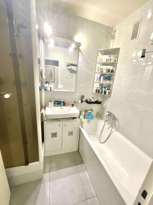 Appartement à MONTROUGE