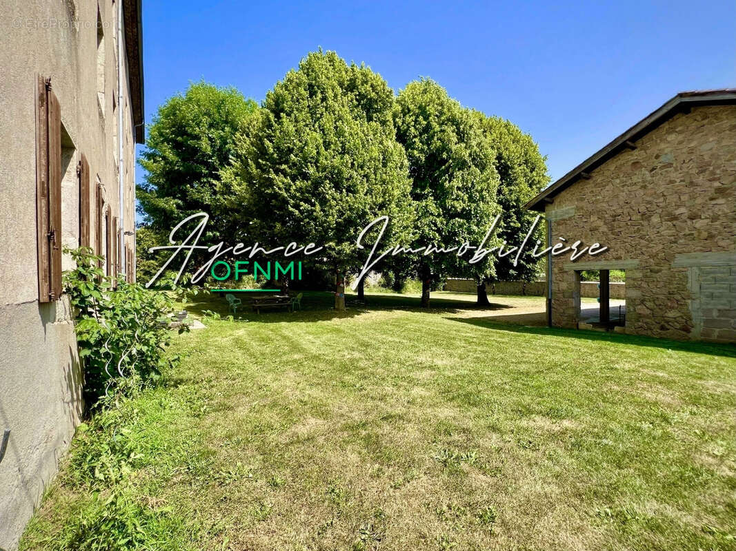 Maison à SAINT-GEORGES-LAGRICOL