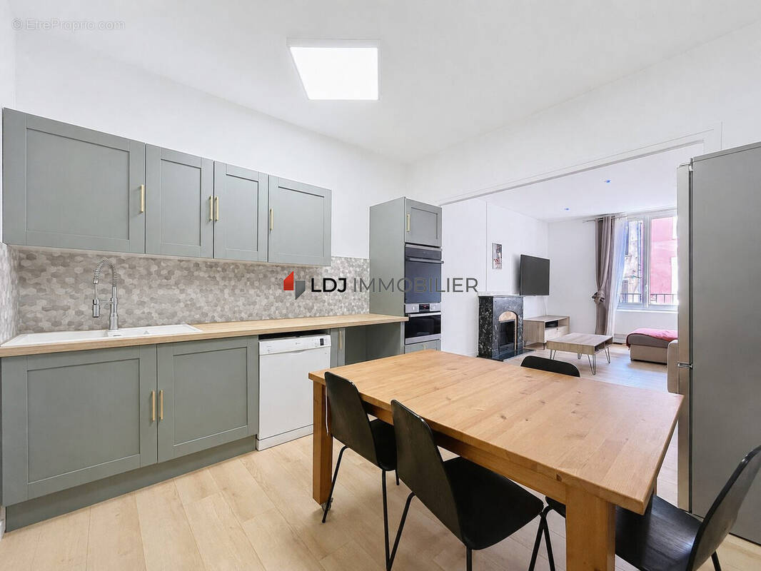 Appartement à PRADES