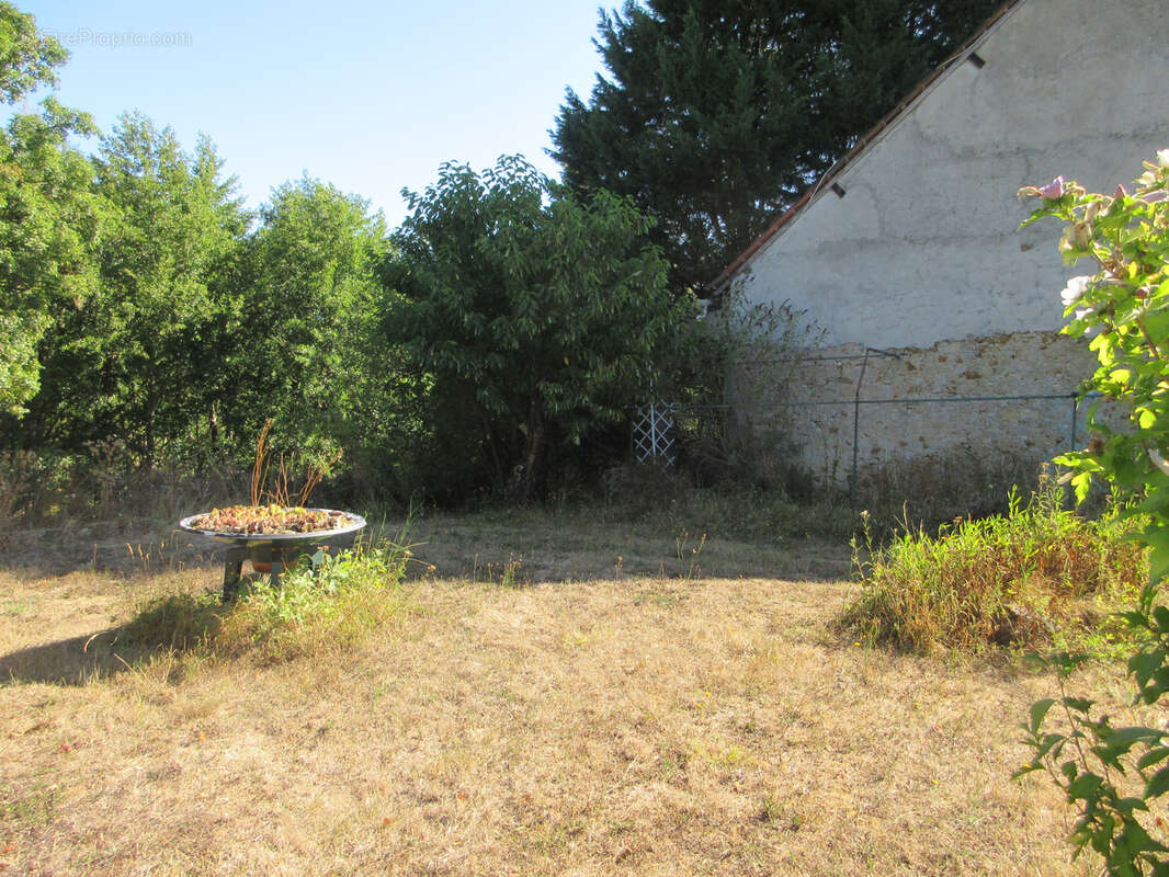 Adorable maison à rénover ! - photo 10