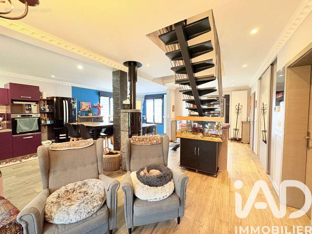 Photo 3 - Maison à RUSSANGE