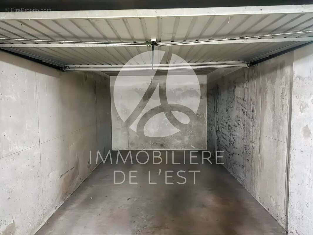 Parking à LYON-3E