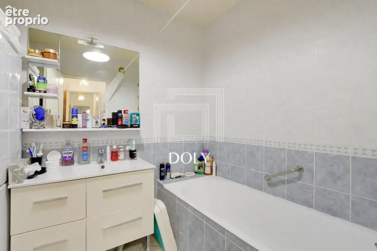 Vente Appartement Paris 19ème • 3 Chambres • 86 m2 - photo 8