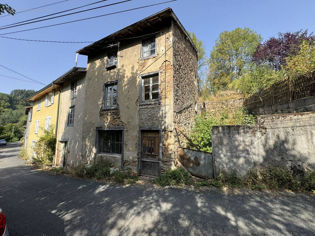 Photo 1 - Maison à CUBLIZE