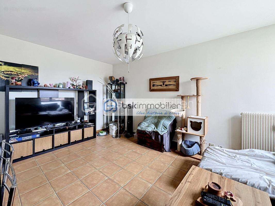 Appartement à CORBEIL-ESSONNES