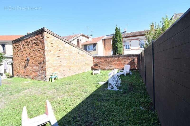 Appartement à REVIGNY-SUR-ORNAIN