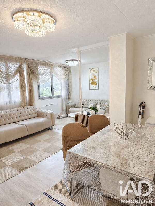 Appartement 68 m² à Sarcelles  - photo 2