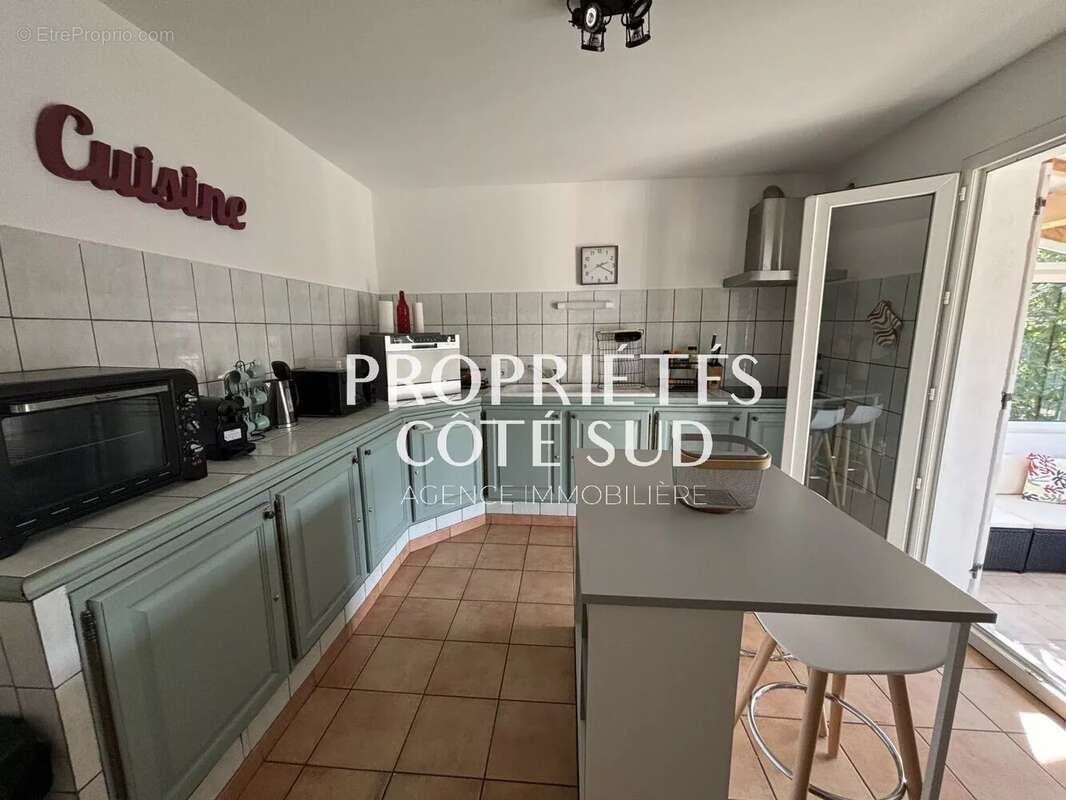 Maison à ROQUEMAURE