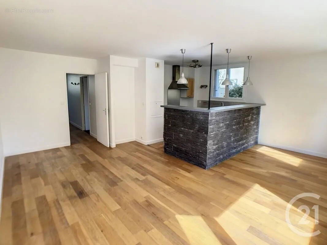 Appartement à FONTAINEBLEAU