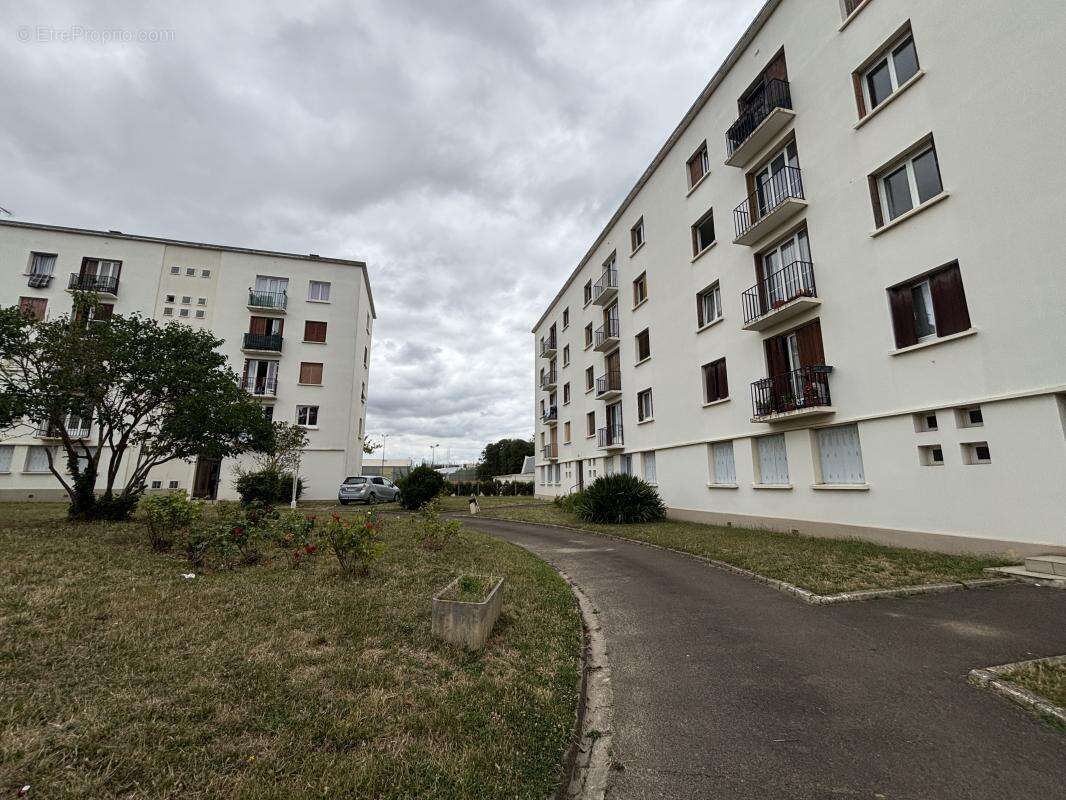 Appartement à MANTES-LA-JOLIE
