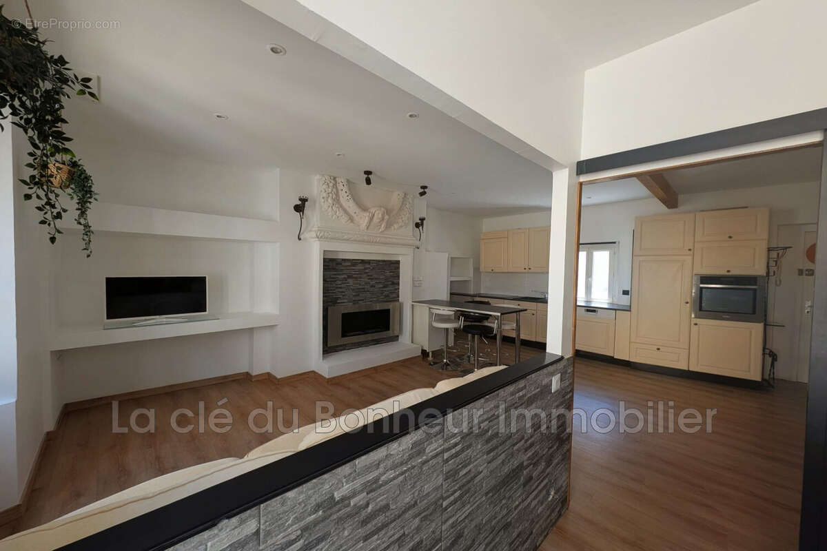 Appartement à RIEZ