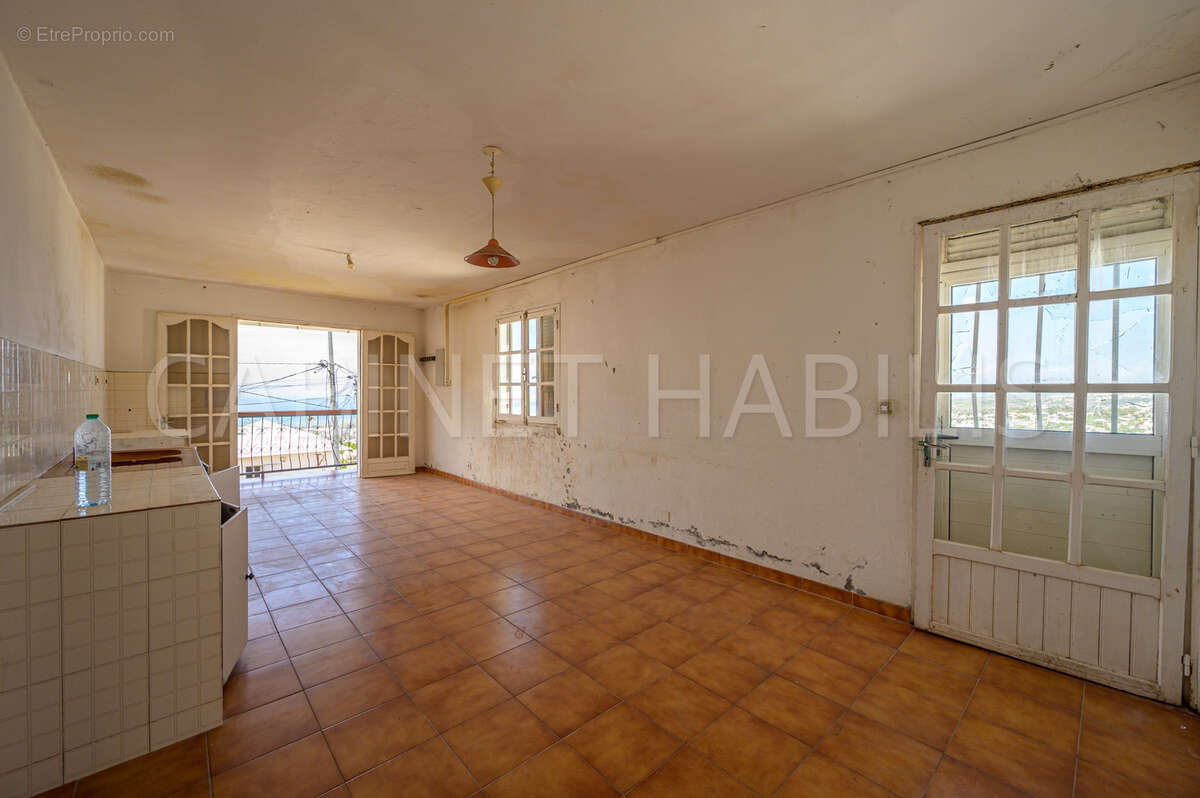 Maison à SAINT-DENIS