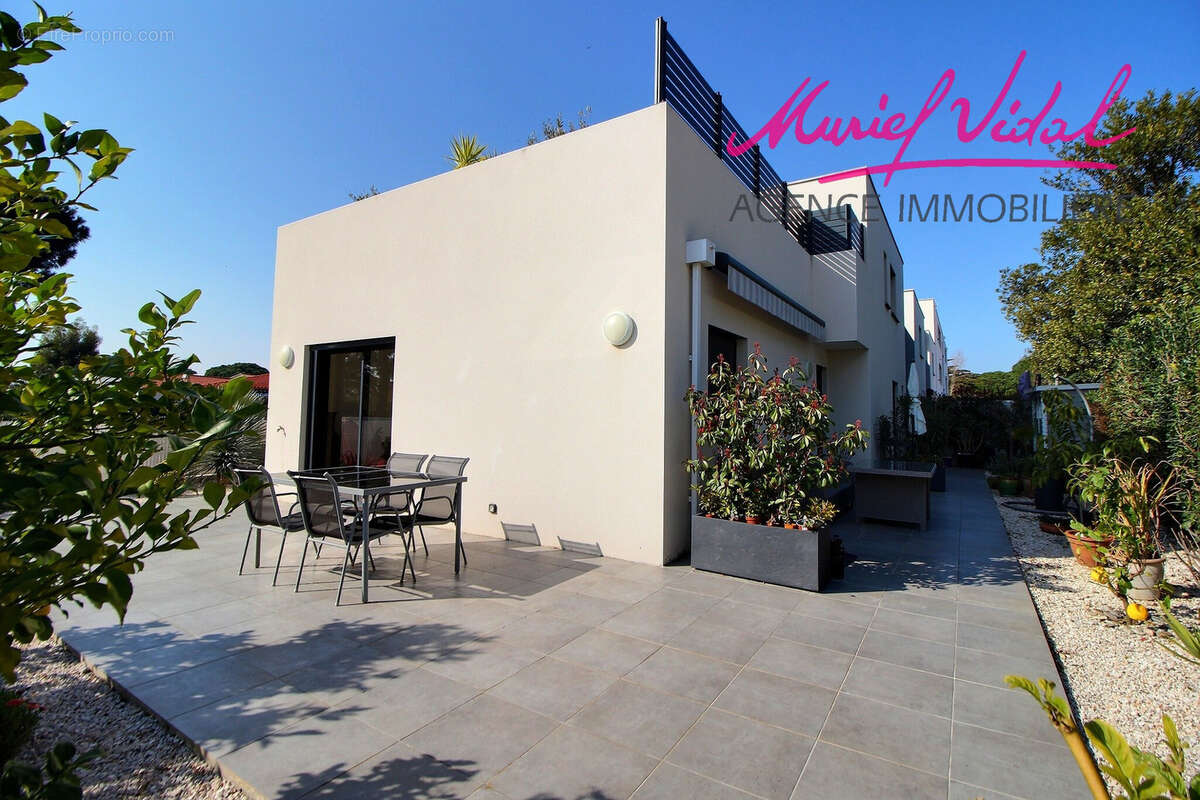 Maison à SAINT-CYPRIEN