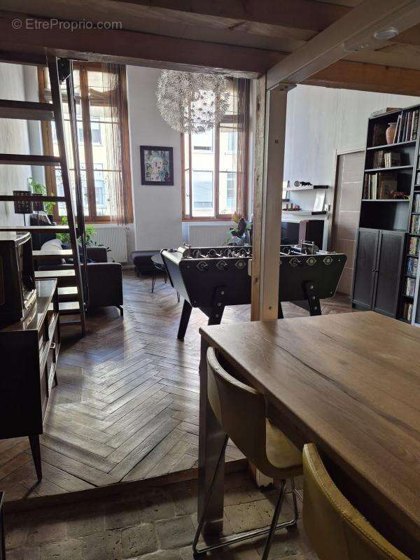 Appartement à LYON-4E