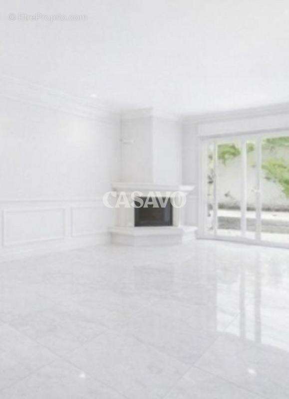 Maison à OYTIER-SAINT-OBLAS