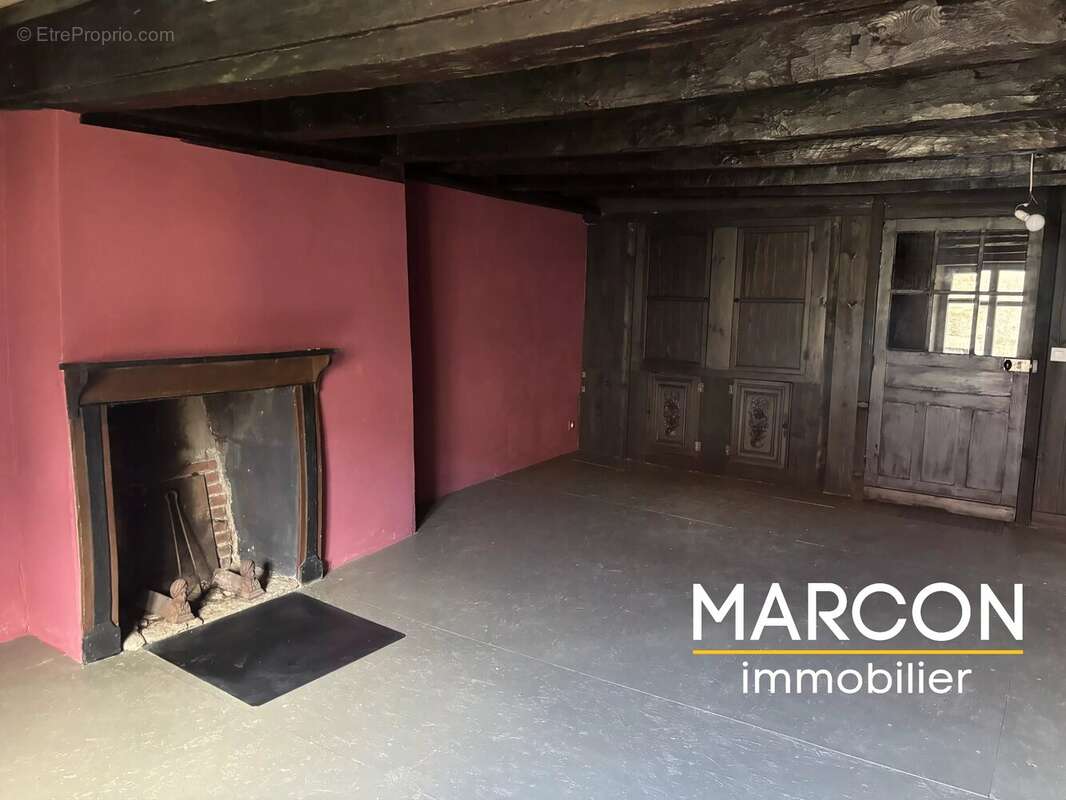 Maison à BENEVENT-L'ABBAYE