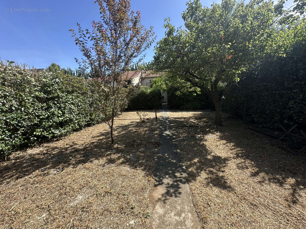 Maison à NIMES