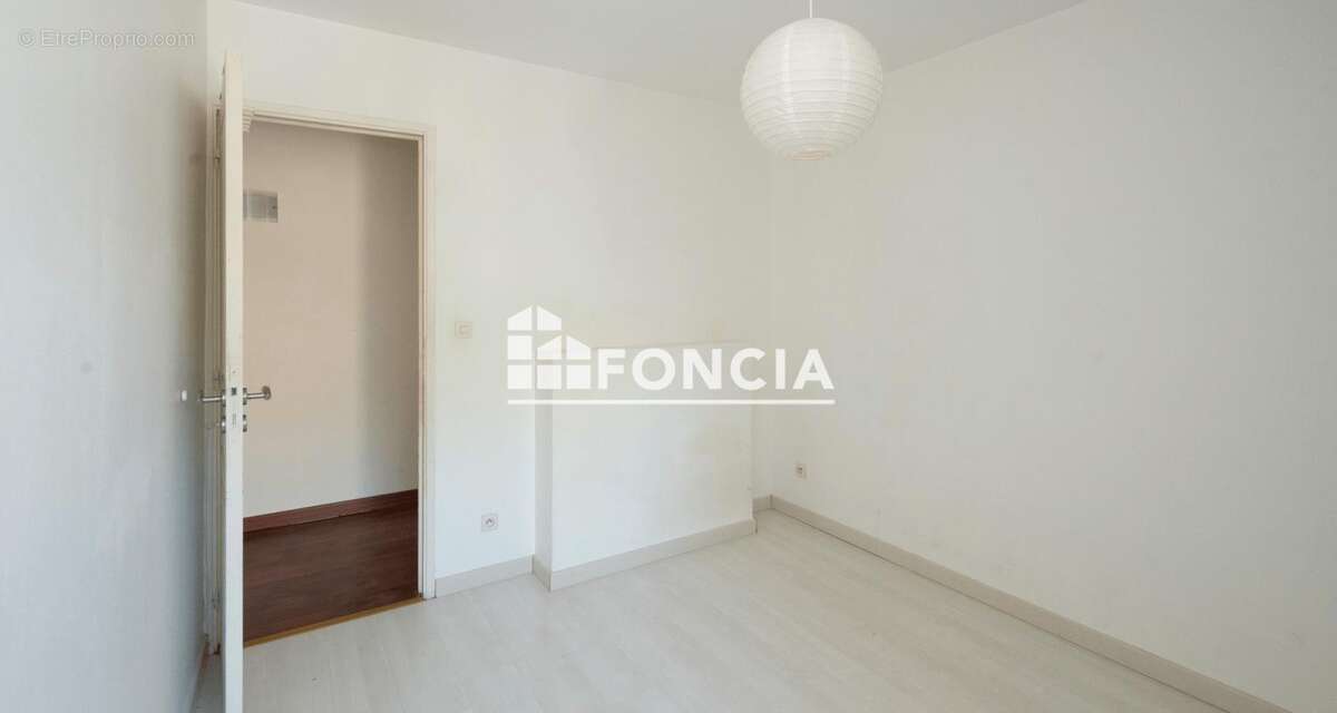 Appartement à TOURNON-SUR-RHONE