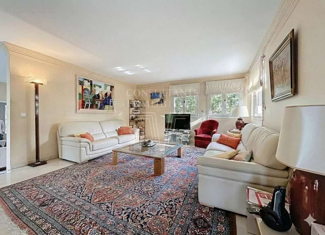 Maison à LE VESINET