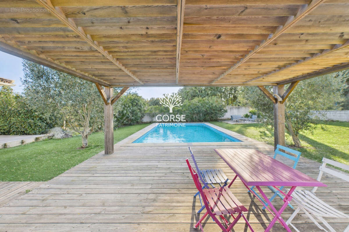 Maison à PORTO-VECCHIO