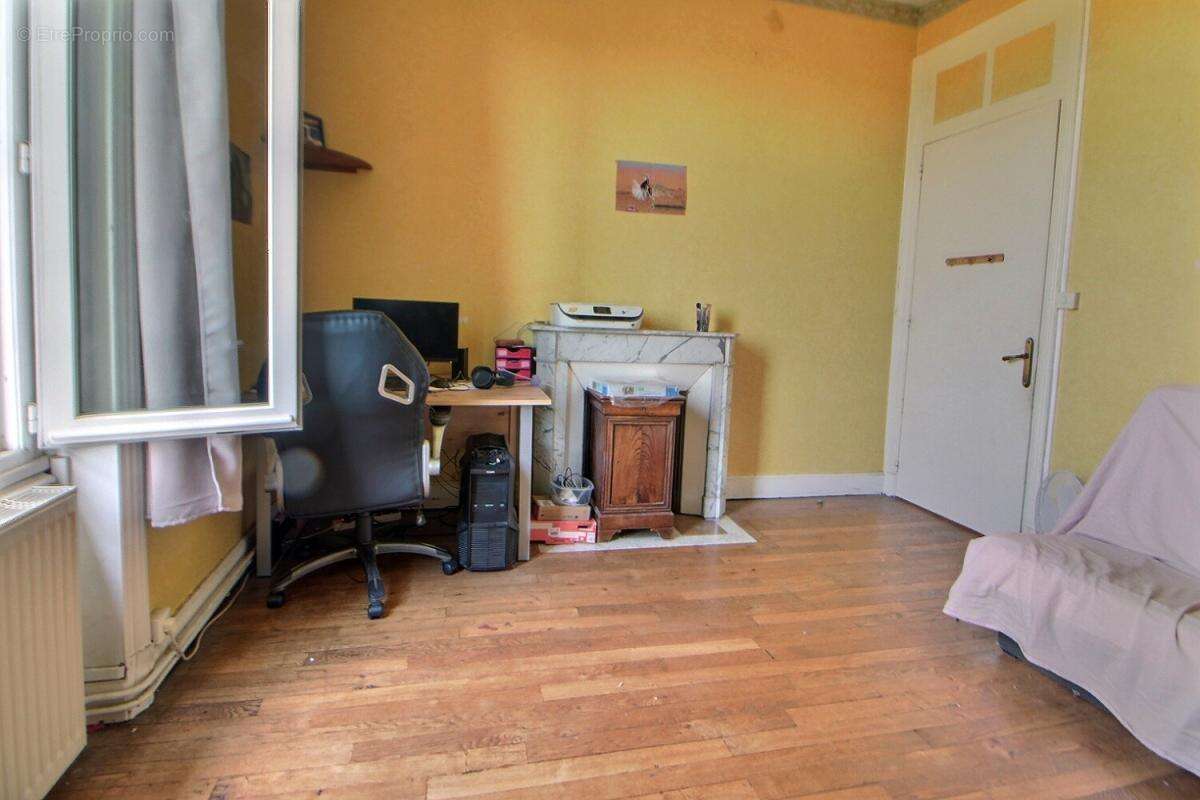 Appartement à RIORGES