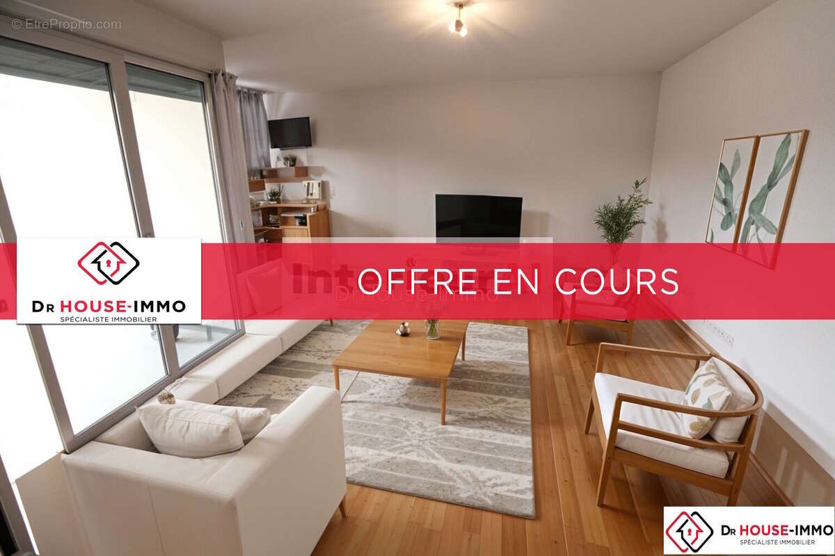 Appartement à FROUZINS