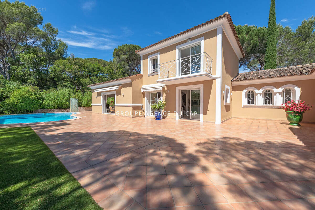 Maison à SAINT-RAPHAEL