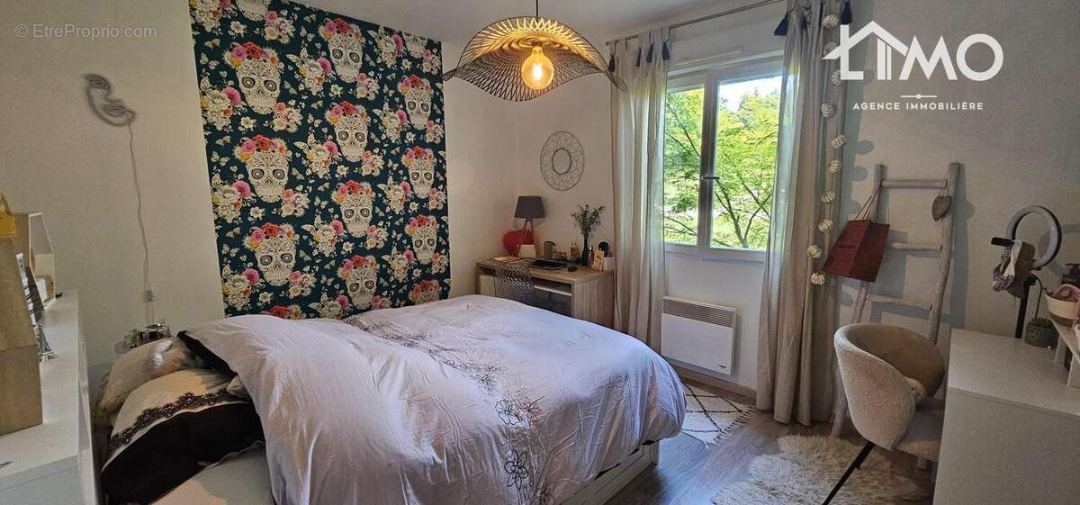 Maison 110 m² à Meuzac  - photo 8