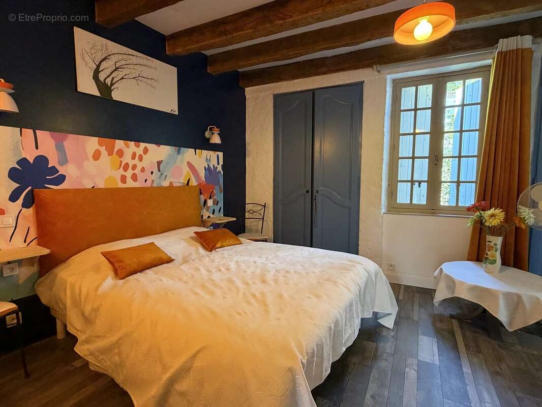 Maison de caractère avec gite indépendant, piscine et jardins, à quelques pas de Saint-Cyprien - photo 12