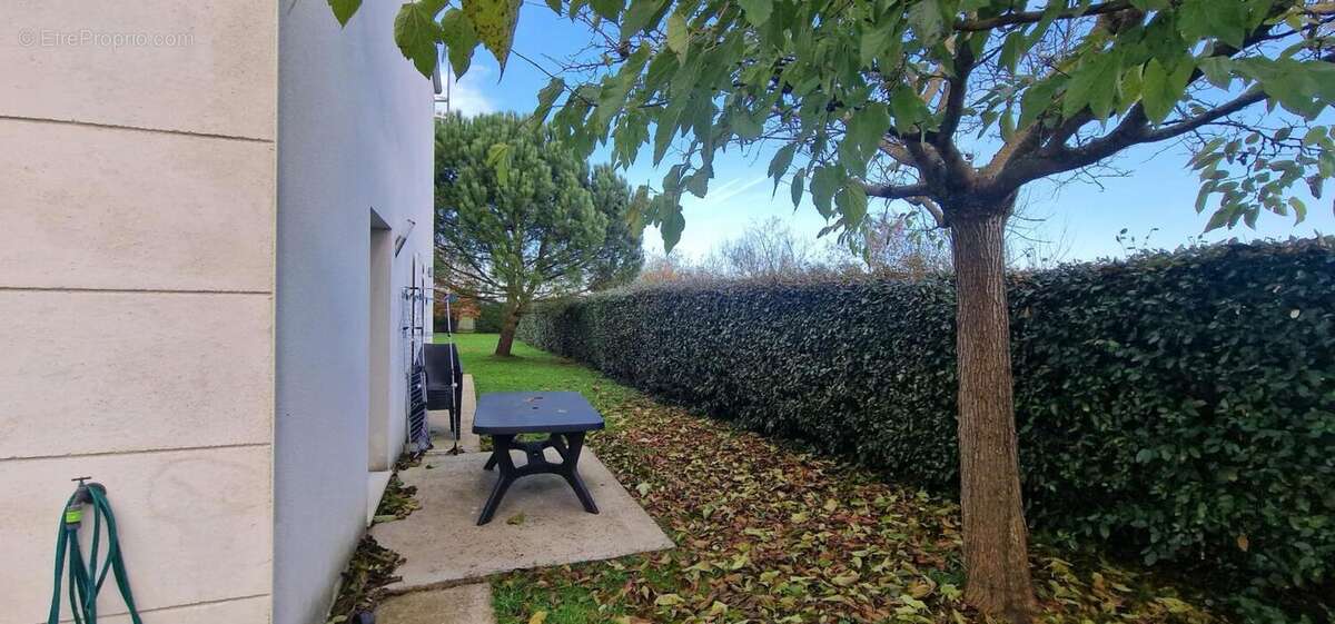 Maison à SAINT-YRIEIX-SUR-CHARENTE