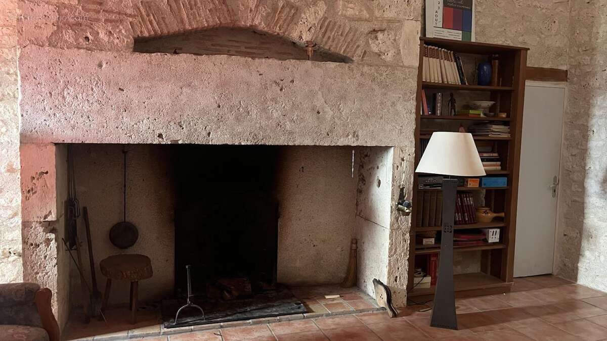Maison à ROQUECOR