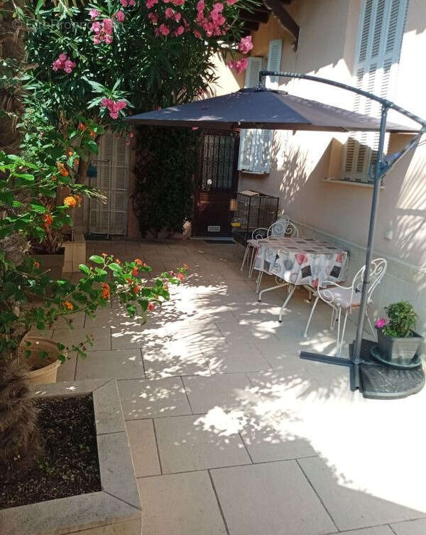 Appartement à BEAUSOLEIL