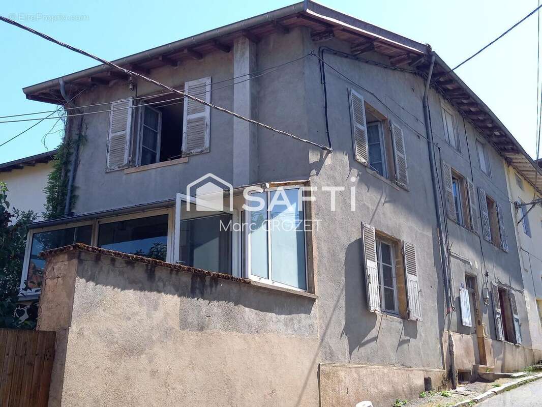 Maison 133 m² à Grandris  - photo 2