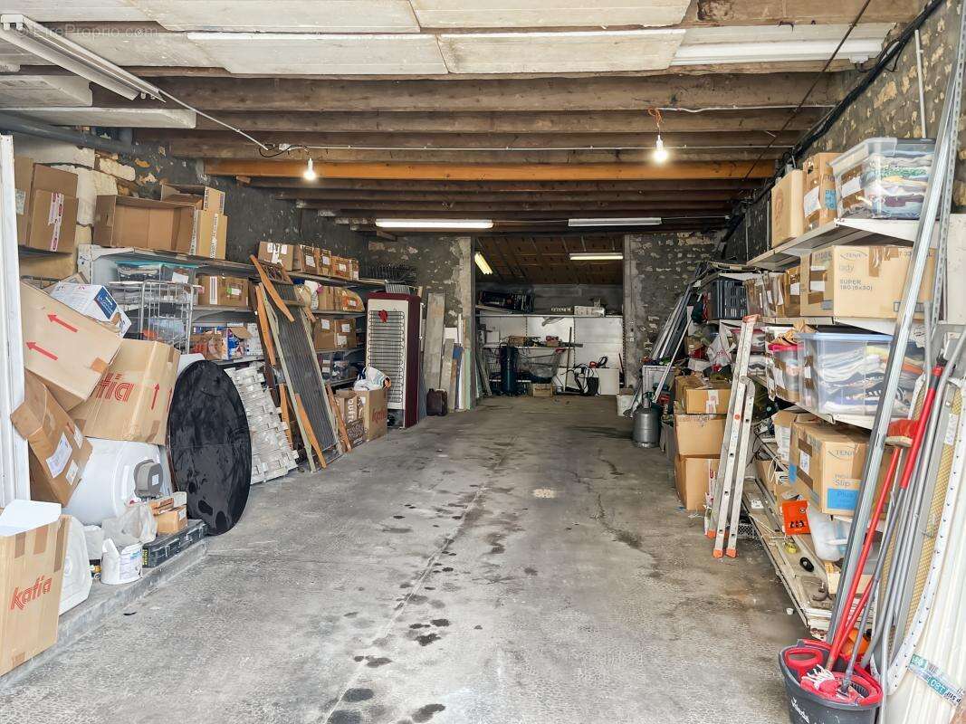 Appartement à BRIZAMBOURG