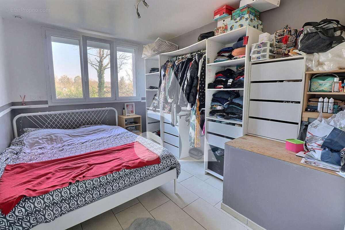 Maison à MERY-SUR-OISE