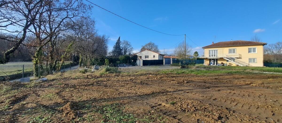 Terrain à VILLAUDRIC