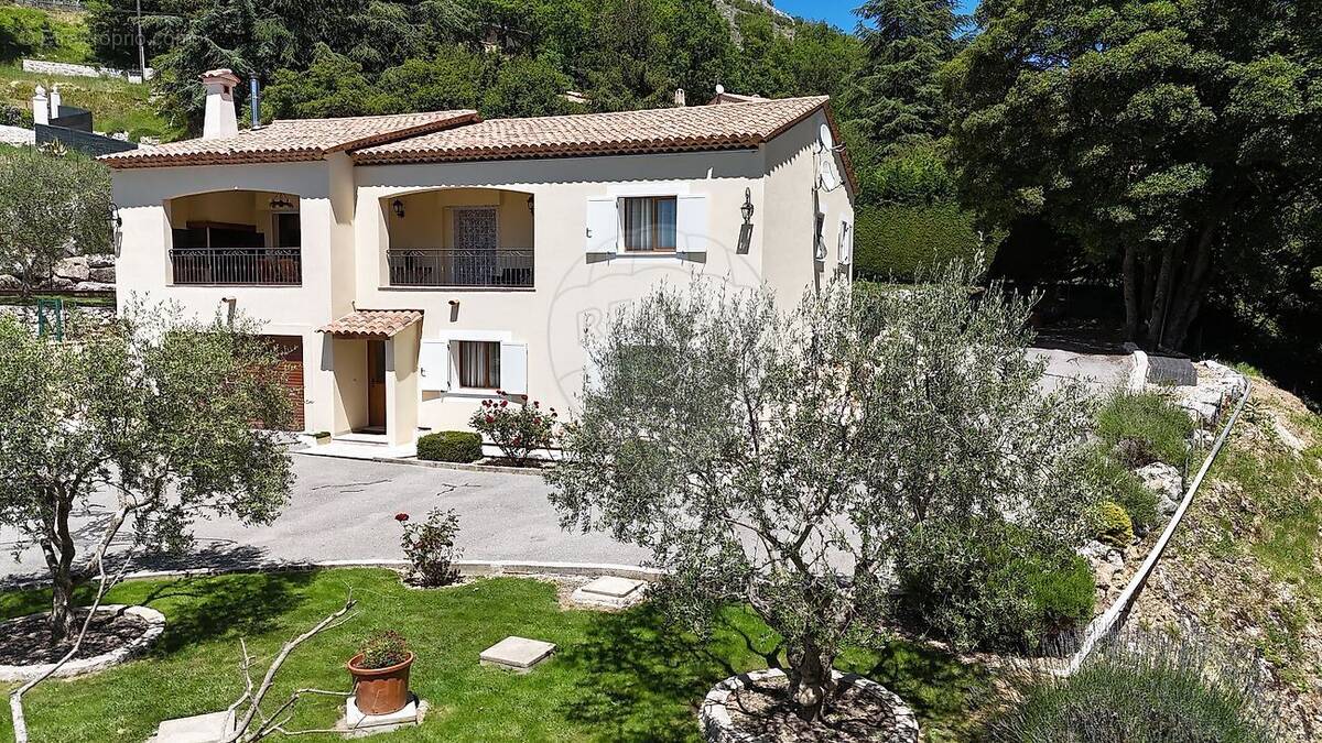 Maison à COURSEGOULES