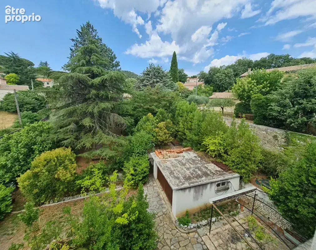 Alès - Maison Bourgeoise 330 m2 sur 1500m² de terrain clos - photo 16